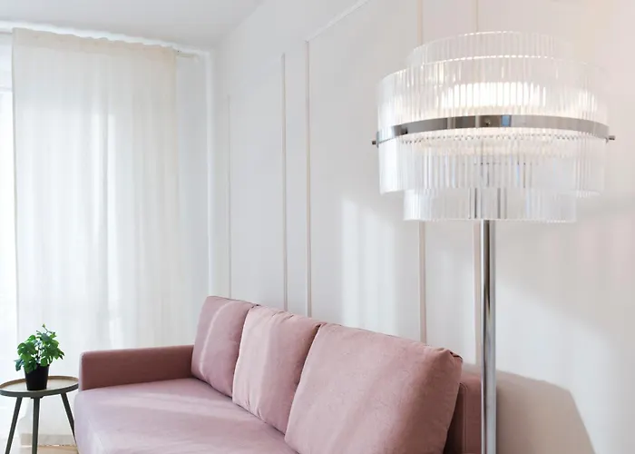 Beautiful & Cozy Next To Main Market Krasków